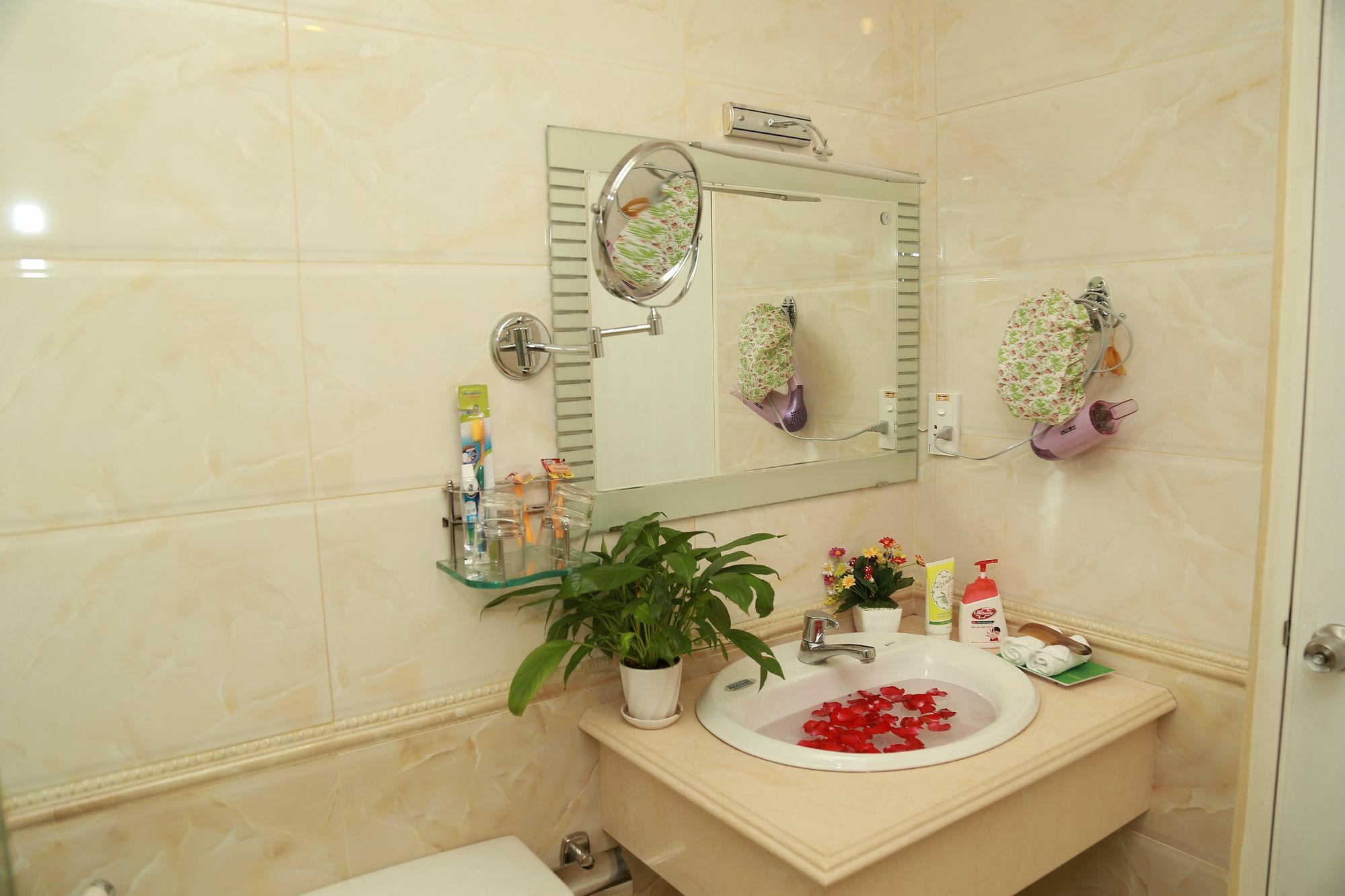 A25 Hotel - 19 Bui Thi Xuan Ho Chi Minh City Bagian luar foto
